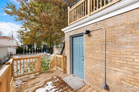 Tiny photo for 6322 N Monticello Avenue, Chicago, IL 60659 (MLS # 12536846)
