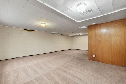 Tiny photo for 3103 15 Street A, Moline, IL 61265 (MLS # 12608743)