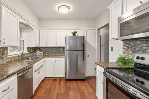 Tiny photo for 3103 15 Street A, Moline, IL 61265 (MLS # 12608743)