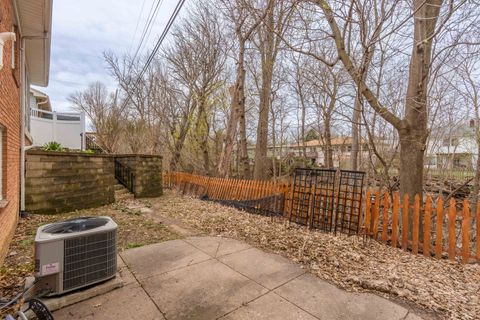 Tiny photo for 3103 15 Street A, Moline, IL 61265 (MLS # 12608743)