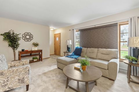 Tiny photo for 3103 15 Street A, Moline, IL 61265 (MLS # 12608743)