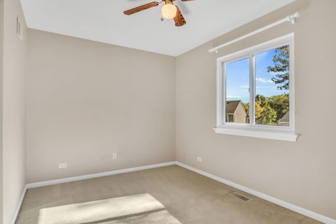 Tiny photo for 223 Litchfield Court, Grayslake, IL 60030 (MLS # 12458212)