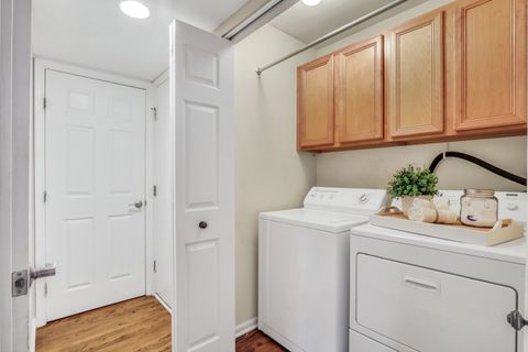 Tiny photo for 223 Litchfield Court, Grayslake, IL 60030 (MLS # 12458212)