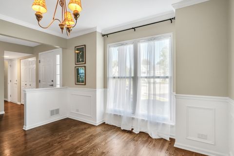 Tiny photo for 223 Litchfield Court, Grayslake, IL 60030 (MLS # 12458212)