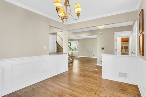 Tiny photo for 223 Litchfield Court, Grayslake, IL 60030 (MLS # 12458212)