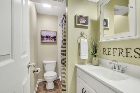 Tiny photo for 223 Litchfield Court, Grayslake, IL 60030 (MLS # 12458212)