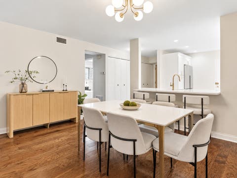 Tiny photo for 6959 N Ridge Boulevard #1D, Chicago, IL 60645 (MLS # 12718577)