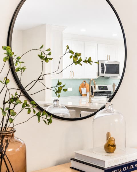 Tiny photo for 6959 N Ridge Boulevard #1D, Chicago, IL 60645 (MLS # 12718577)
