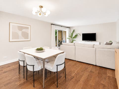 Tiny photo for 6959 N Ridge Boulevard #1D, Chicago, IL 60645 (MLS # 12718577)