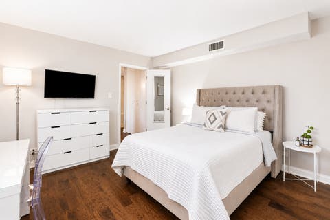 Tiny photo for 6959 N Ridge Boulevard #1D, Chicago, IL 60645 (MLS # 12718577)