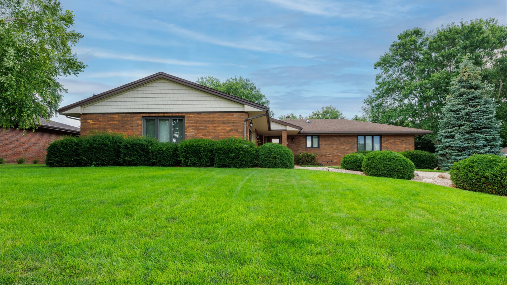 212 Hampton Drive