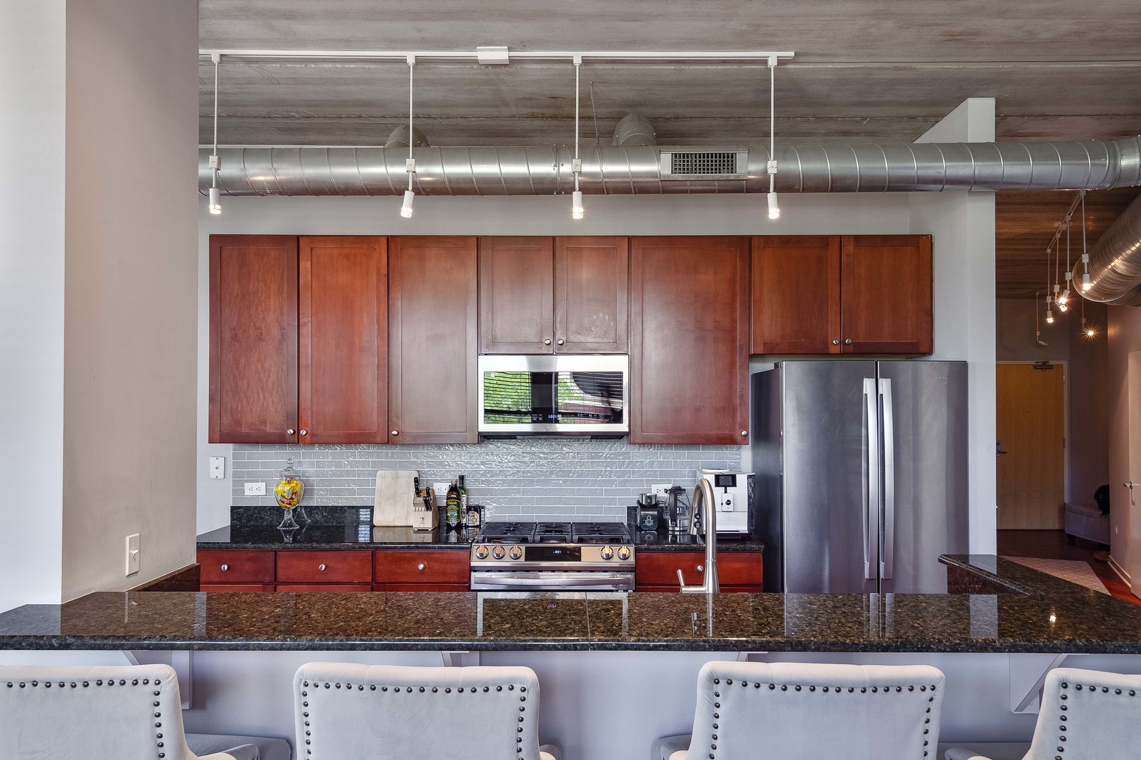 647 Metropolitan Way 214