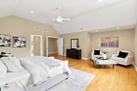 Tiny photo for 1403 W Wigwam Trail, Mount Prospect, IL 60056 (MLS # 12753174)