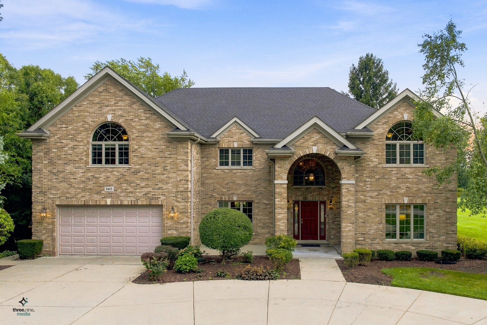 1403 W Wigwam Trail