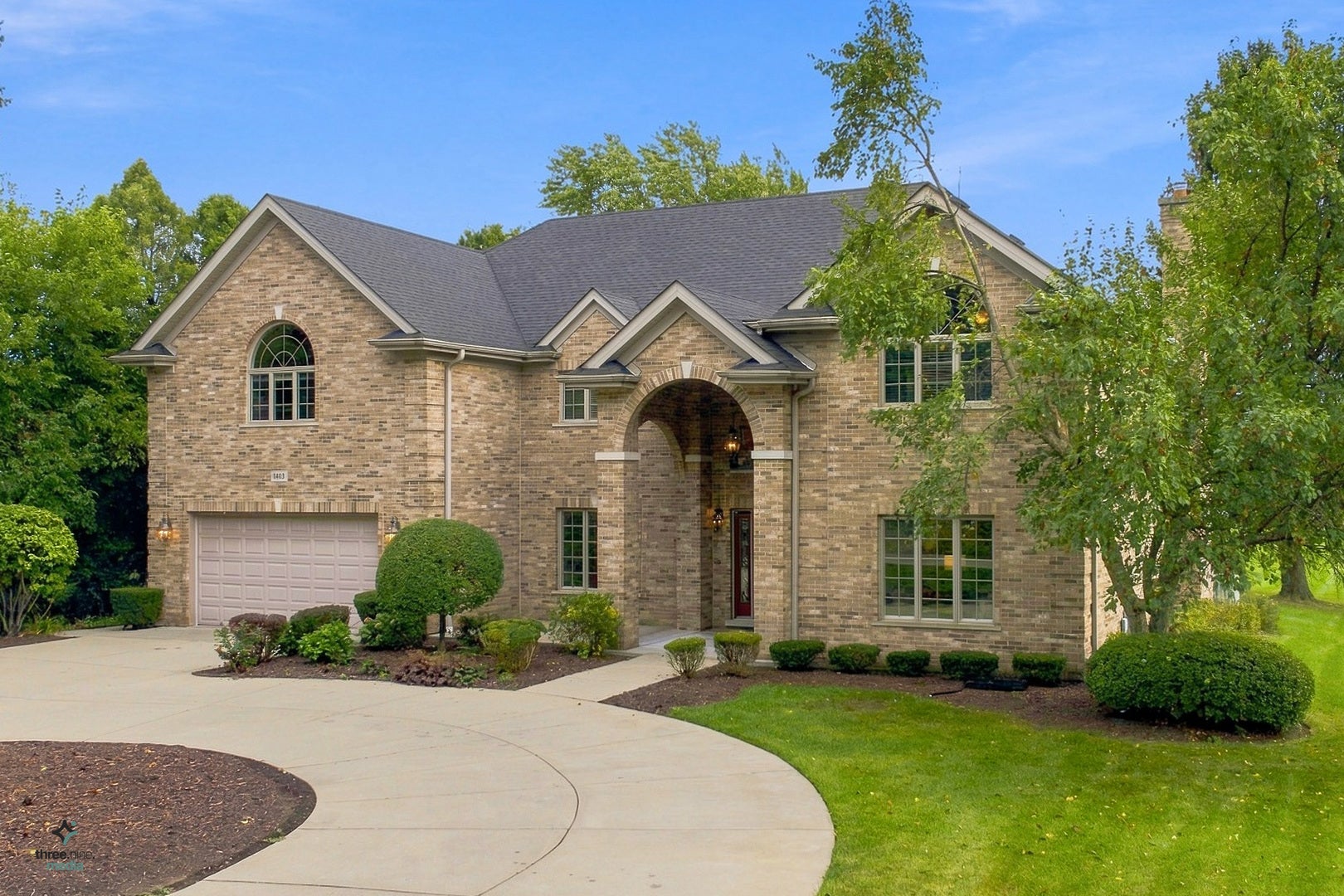 1403 W Wigwam Trail