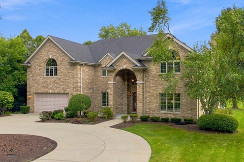 Tiny photo for 1403 W Wigwam Trail, Mount Prospect, IL 60056 (MLS # 12753174)
