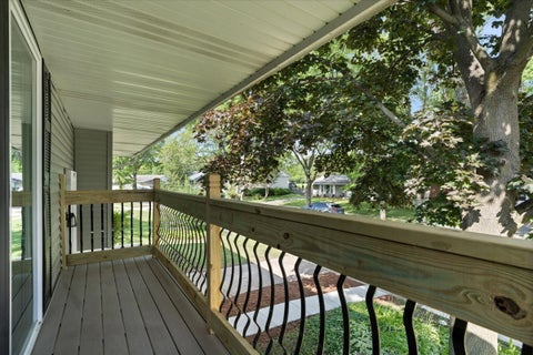 Tiny photo for 449 White Pine Road, Buffalo Grove, IL 60089 (MLS # 12753190)