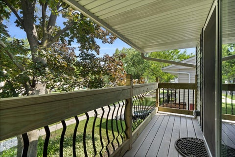 Tiny photo for 449 White Pine Road, Buffalo Grove, IL 60089 (MLS # 12753190)