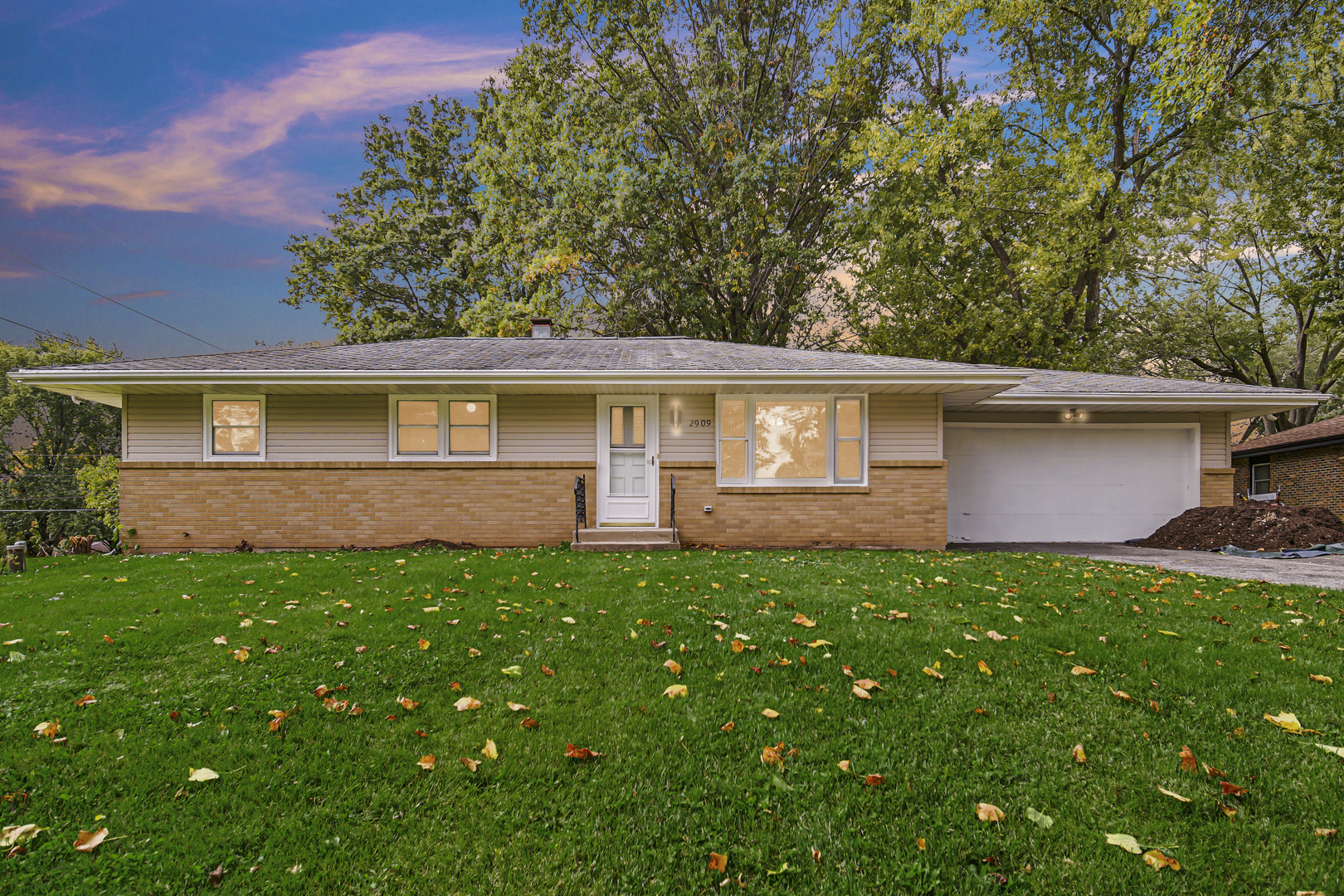 2909 Kentwood Parkway