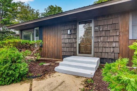 Tiny photo for 576 Timber Hills Drive, Freeport, IL 61032 (MLS # 12752209)