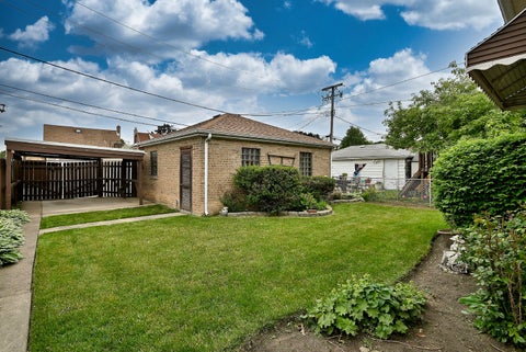 Tiny photo for 1620 N 73rd Court, Elmwood Park, IL 60707 (MLS # 12738099)
