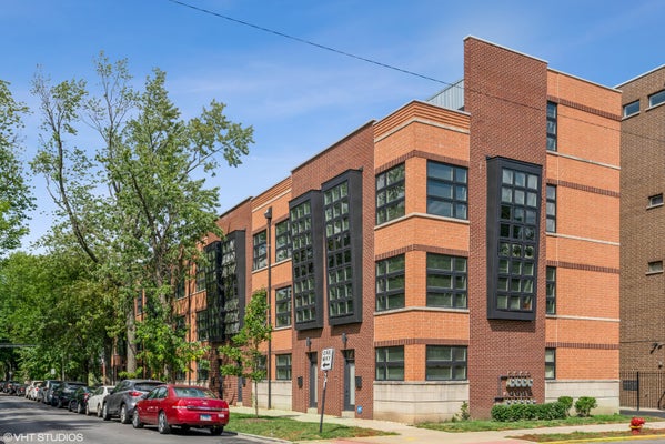 7209 N OAKLEY AVE, CHICAGO, IL 60645 - Image 71245ec2da529f017dec056a514b8ffd/3949396473
