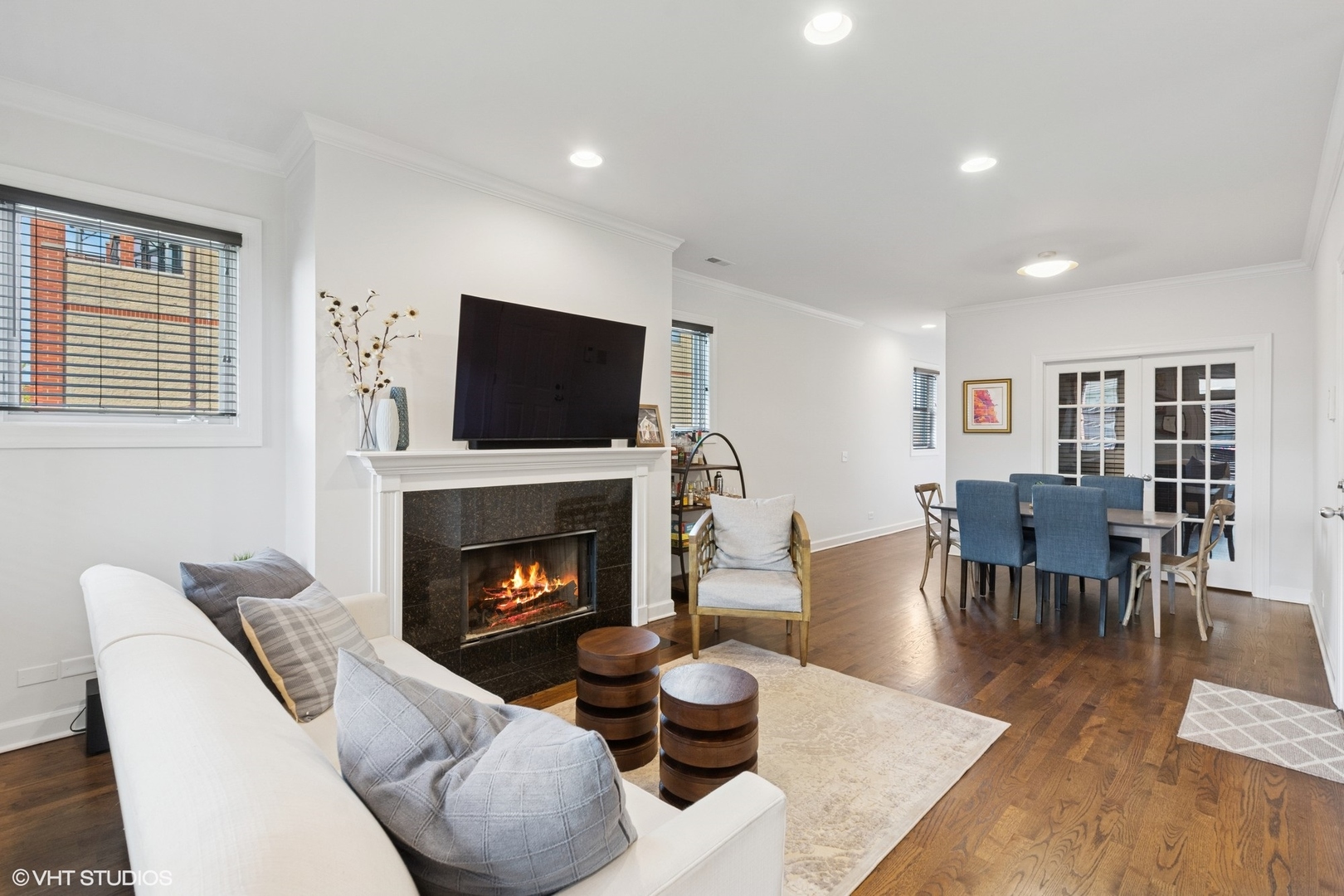 1726 W BELMONT Avenue 2