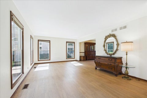 Tiny photo for 124 Corsaire Lane, Schaumburg, IL 60173 (MLS # 12771740)