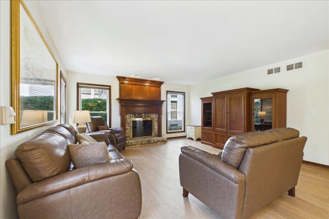 Tiny photo for 124 Corsaire Lane, Schaumburg, IL 60173 (MLS # 12771740)