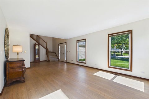 Tiny photo for 124 Corsaire Lane, Schaumburg, IL 60173 (MLS # 12771740)