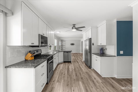 Tiny photo for 52 Blackberry Trail, Aurora, IL 60506 (MLS # 12752346)