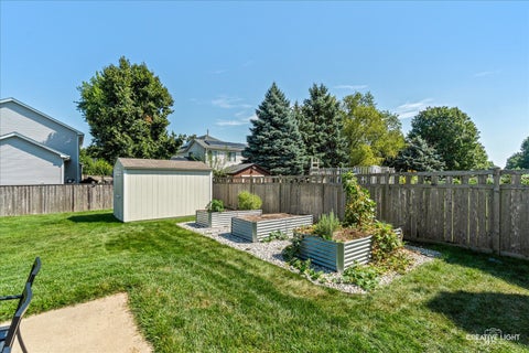 Tiny photo for 52 Blackberry Trail, Aurora, IL 60506 (MLS # 12752346)