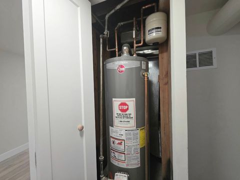 Tiny photo for 2010 S 7th Avenue, Maywood, IL 60153 (MLS # 12624051)