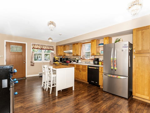 Tiny photo for 811 Glenwood Avenue, Joliet, IL 60435 (MLS # 12751291)