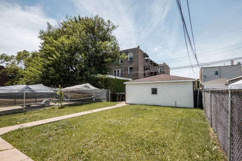 Tiny photo for 7952 S Elizabeth Street, Chicago, IL 60620 (MLS # 12677945)