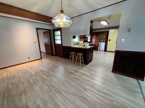 Tiny photo for 17 Crestwood LN, Centralia, IL 62801 (MLS # 12658935)