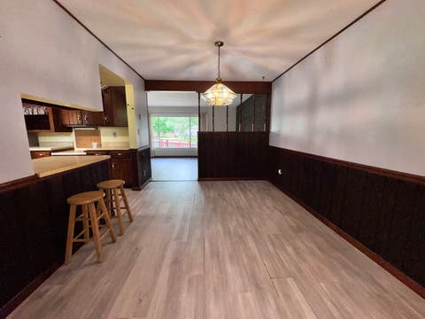 Tiny photo for 17 Crestwood LN, Centralia, IL 62801 (MLS # 12658935)