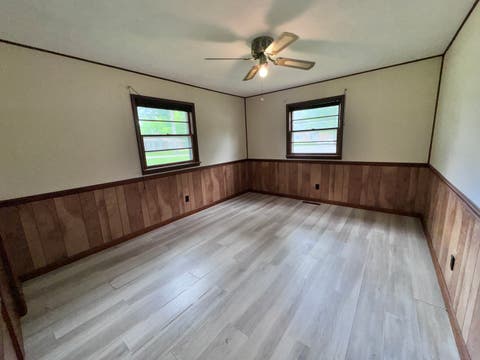 Tiny photo for 17 Crestwood LN, Centralia, IL 62801 (MLS # 12658935)