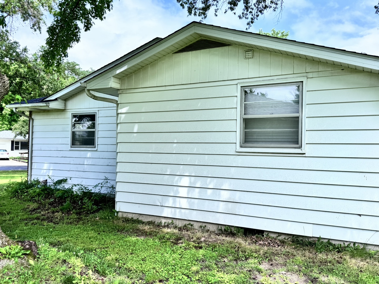 17 Crestwood