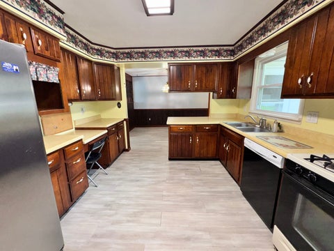 Tiny photo for 17 Crestwood LN, Centralia, IL 62801 (MLS # 12658935)