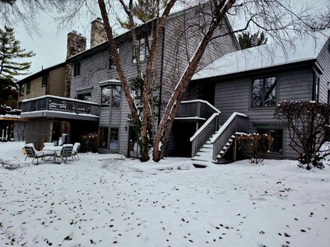 Tiny photo for 6808 Scotch Pine Trail, Darien, IL 60561 (MLS # 12528521)