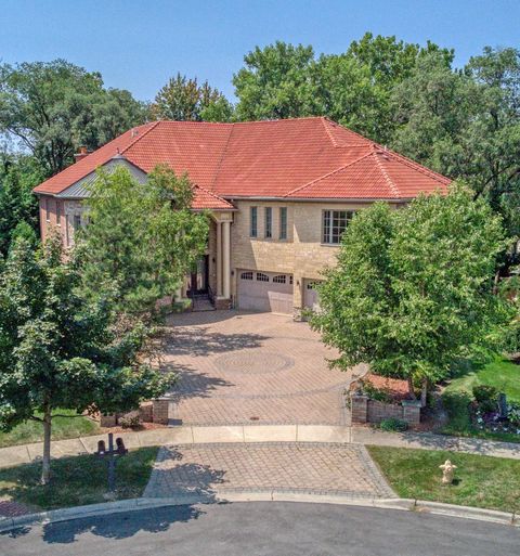 13 Vennard Court Lombard IL 60148