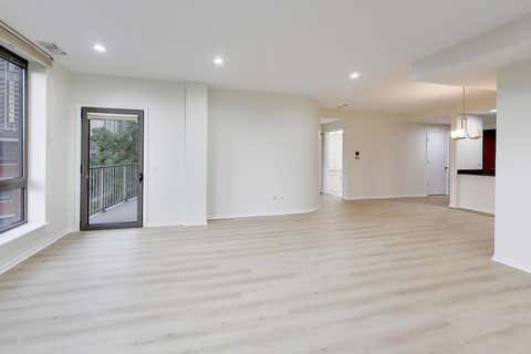 Tiny photo for 400 N Clinton Street #401, Chicago, IL 60654 (MLS # 12676573)