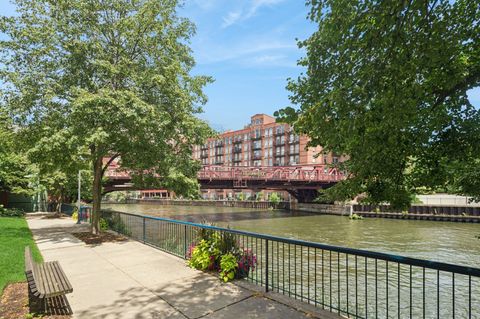 Tiny photo for 400 N Clinton Street #401, Chicago, IL 60654 (MLS # 12676573)