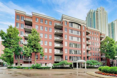 Tiny photo for 400 N Clinton Street #401, Chicago, IL 60654 (MLS # 12676573)