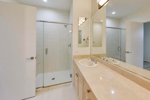 Tiny photo for 400 N Clinton Street #401, Chicago, IL 60654 (MLS # 12676573)
