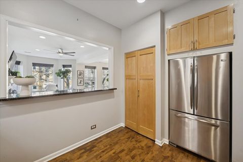 Tiny photo for 835 W BELLE PLAINE Avenue #2, Chicago, IL 60613 (MLS # 12571464)