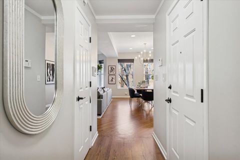 Tiny photo for 835 W BELLE PLAINE Avenue #2, Chicago, IL 60613 (MLS # 12571464)