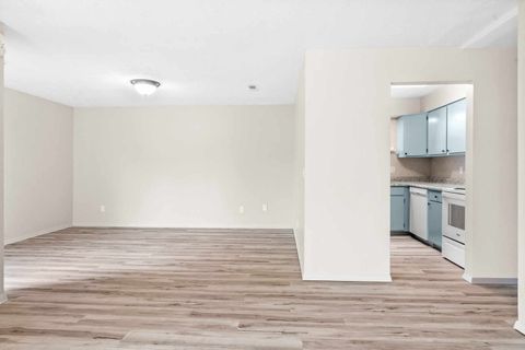 Tiny photo for 903 N Linden Street #17, Normal, IL 61761 (MLS # 12506582)