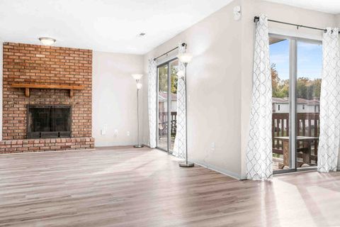 Tiny photo for 903 N Linden Street #17, Normal, IL 61761 (MLS # 12506582)